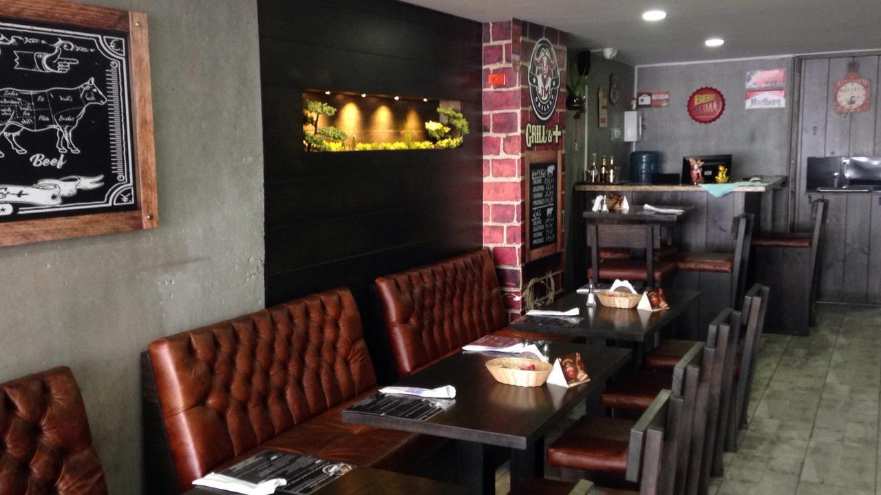 San Peter Suites Medellín Eksteriør billede